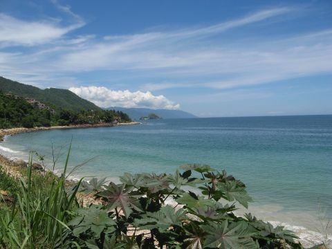 View over Playa Las Gemelas and the south coast of Banderas Bay
