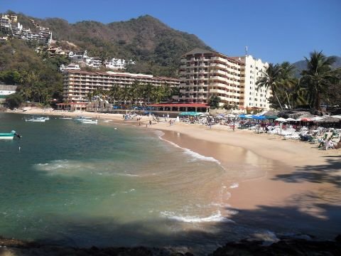 Horseshoe cove of Playa Mismaloya, Puerto Vallarta