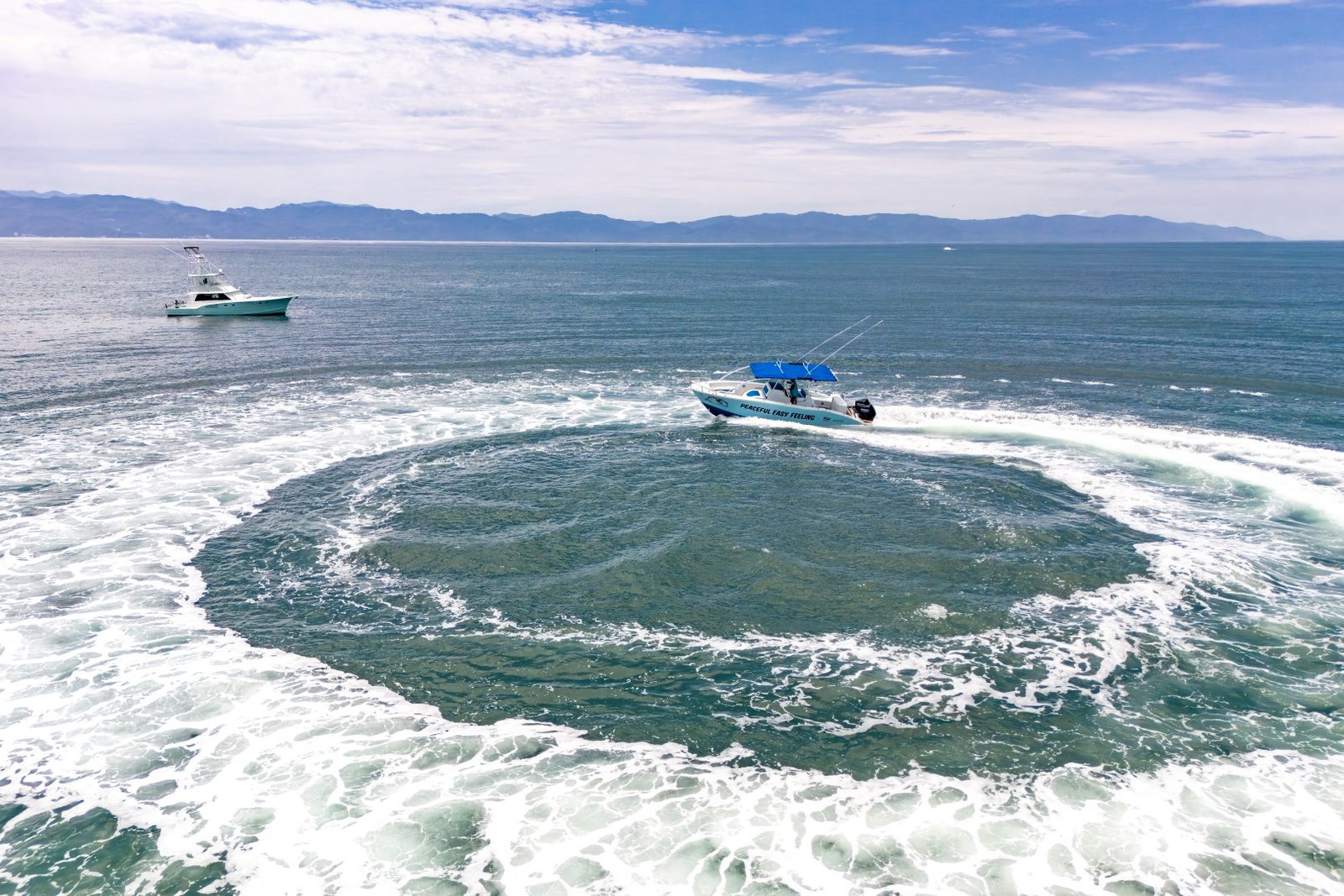 Peaceful Easy Feeling turning hard on flat water in Banderas Bay